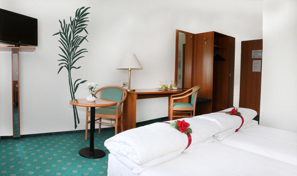 Hotel Amerika Bad Schussenried Eksteriør billede