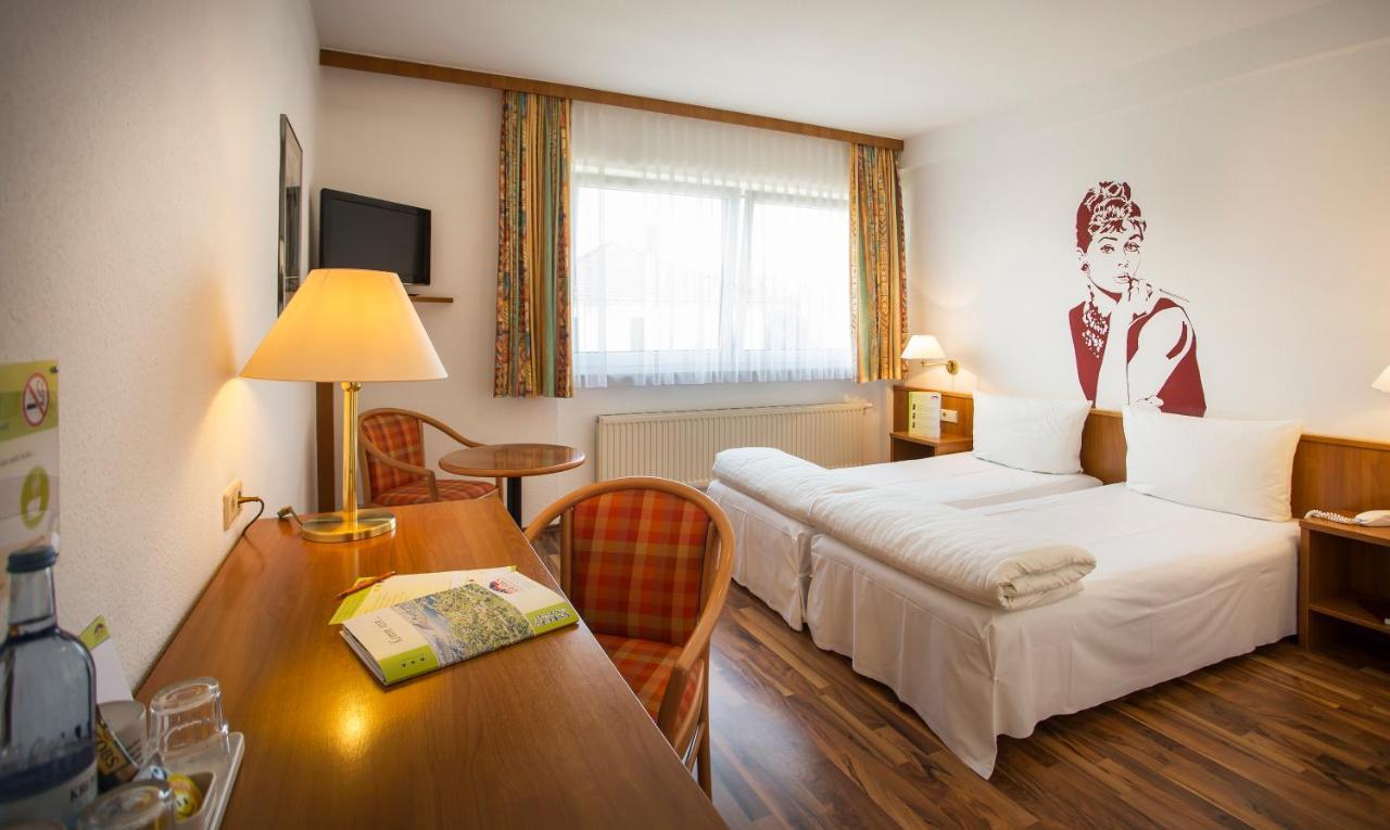 Hotel Amerika Bad Schussenried Eksteriør billede