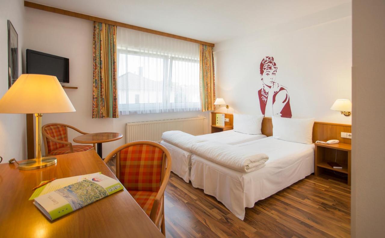Hotel Amerika Bad Schussenried Eksteriør billede