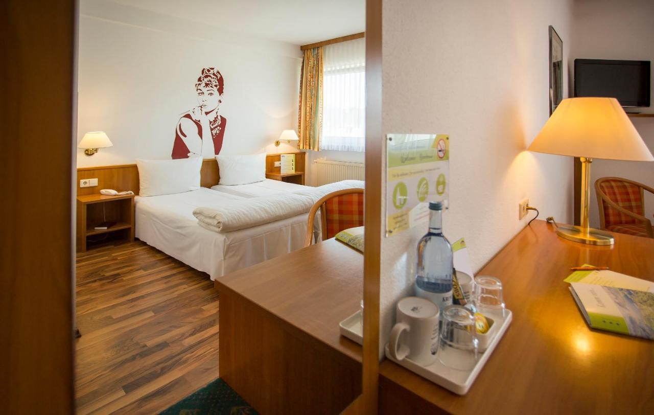 Hotel Amerika Bad Schussenried Eksteriør billede